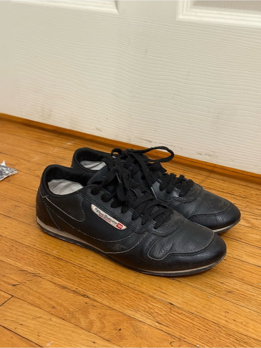 Diesel Sneakers - Picture 2 of 7